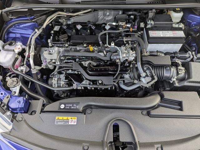 Used 2025 Toyota Corolla SE w/ SE Package image 33