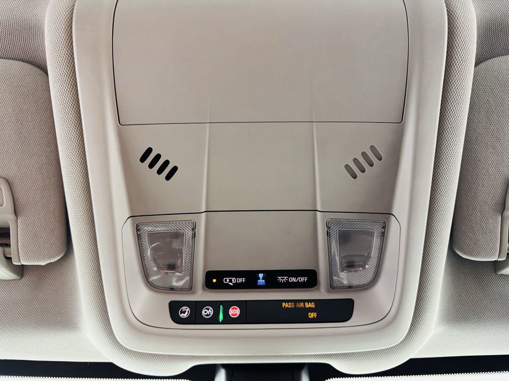 Used 2019 Chevrolet Equinox LS FWD image 20