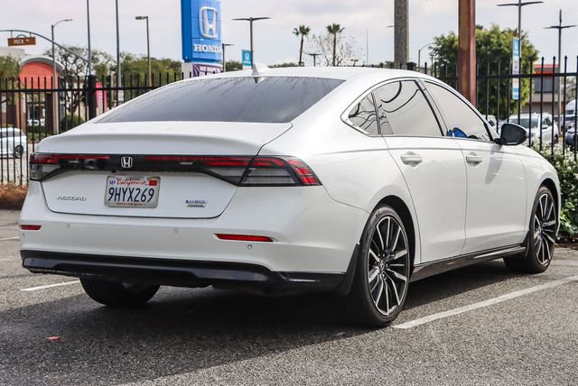Used 2023 Honda Accord Touring image 7