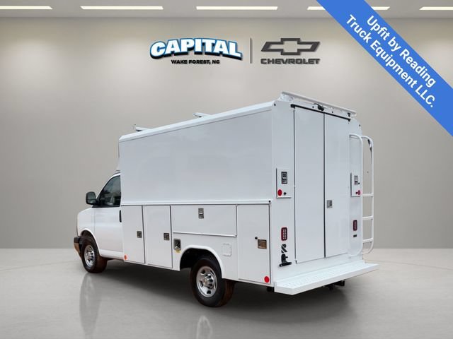 New 2025 Chevrolet Express 3500 w/ Power Convenience Package RWD image 3