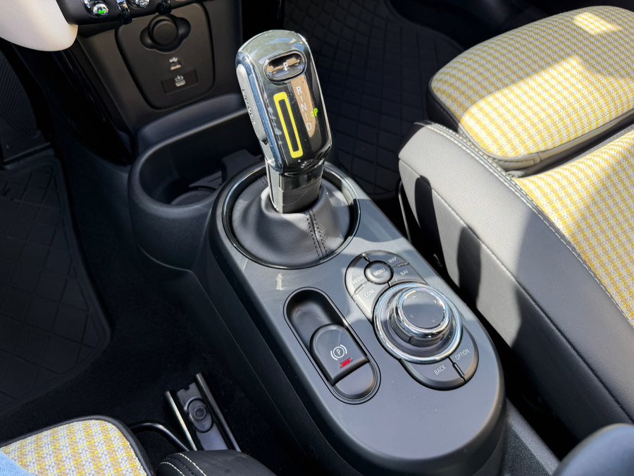 Used 2023 MINI Cooper SE image 30