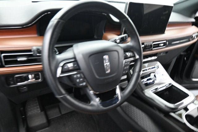 Used 2023 Lincoln Nautilus Reserve w/ Equipment Group 201A AWD/4WD image 26