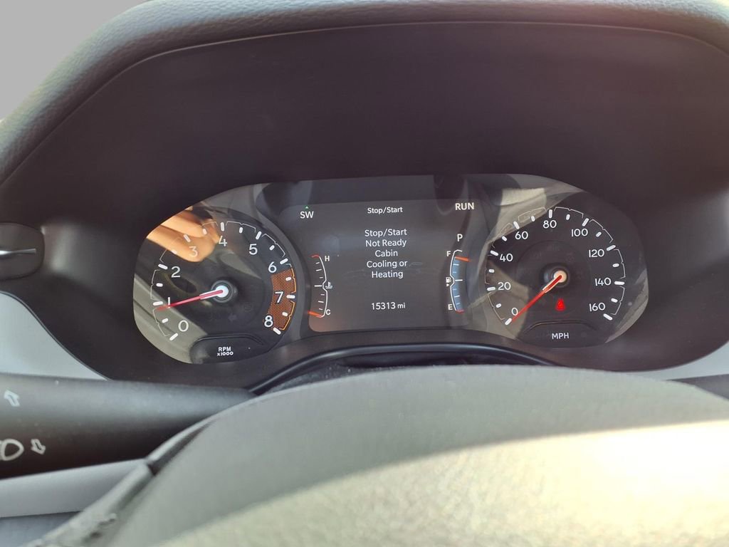 Used 2025 Jeep Compass Limited image 16