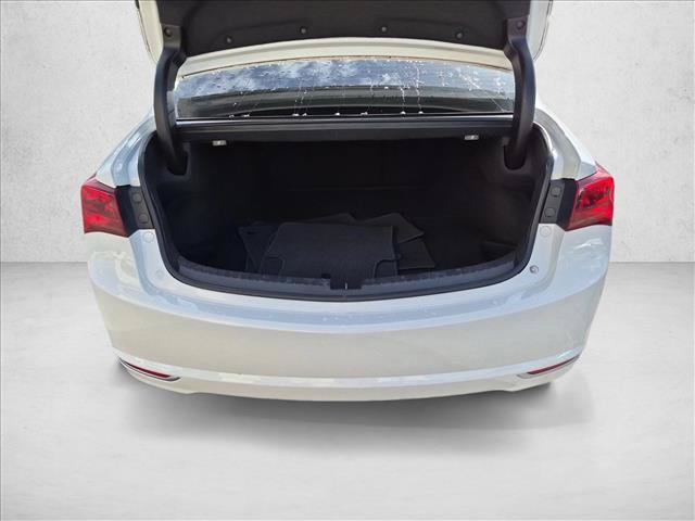Used 2016 Acura TLX w/ Technology Package FWD image 6