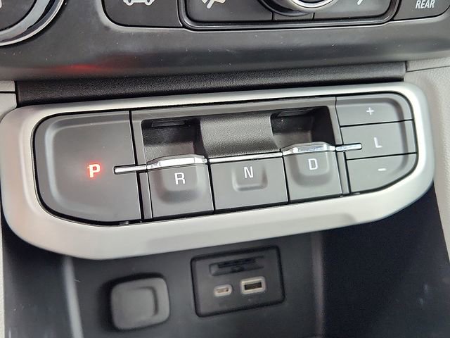 Used 2023 GMC Acadia SLT w/ Preferred Package image 15