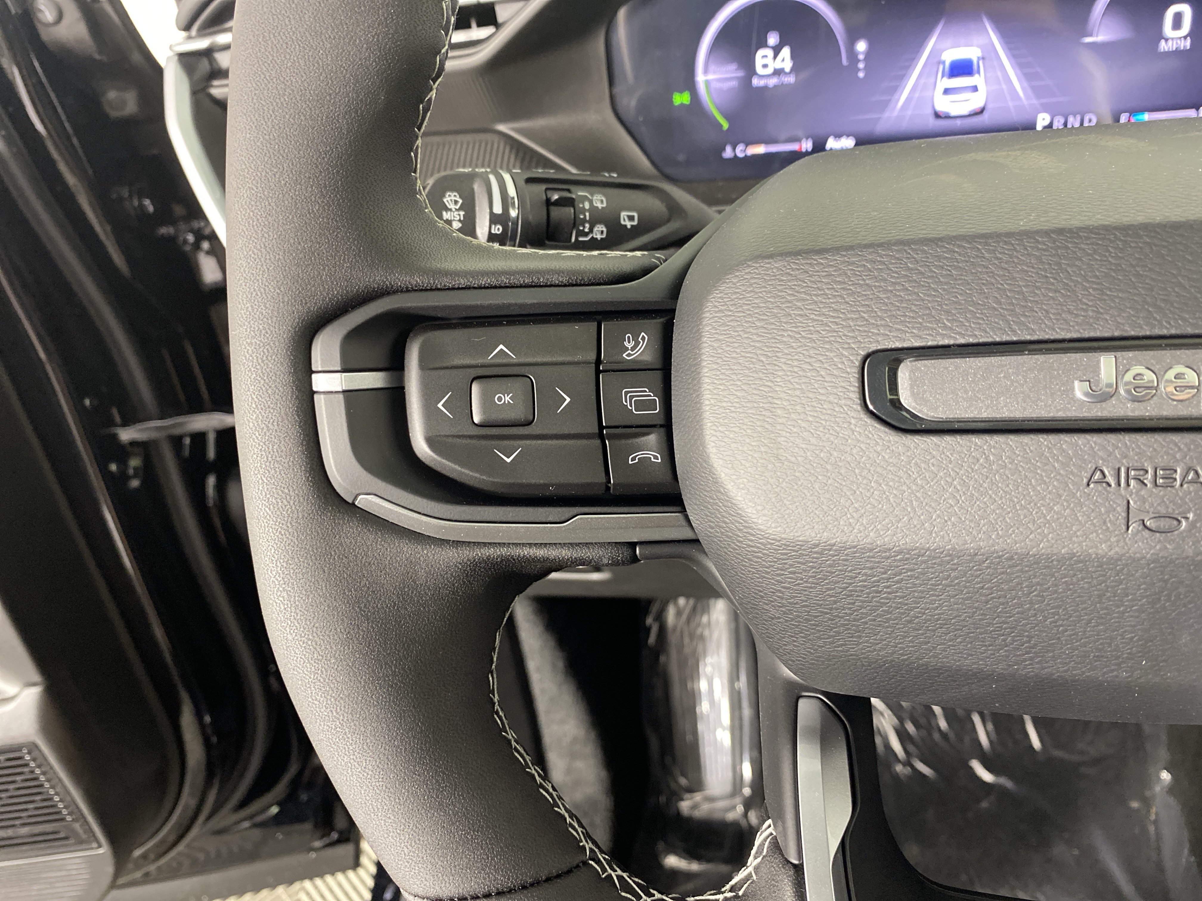 New 2026 Jeep Cherokee Overland w/ Advanced Pro Tech Group AWD/4WD image 32