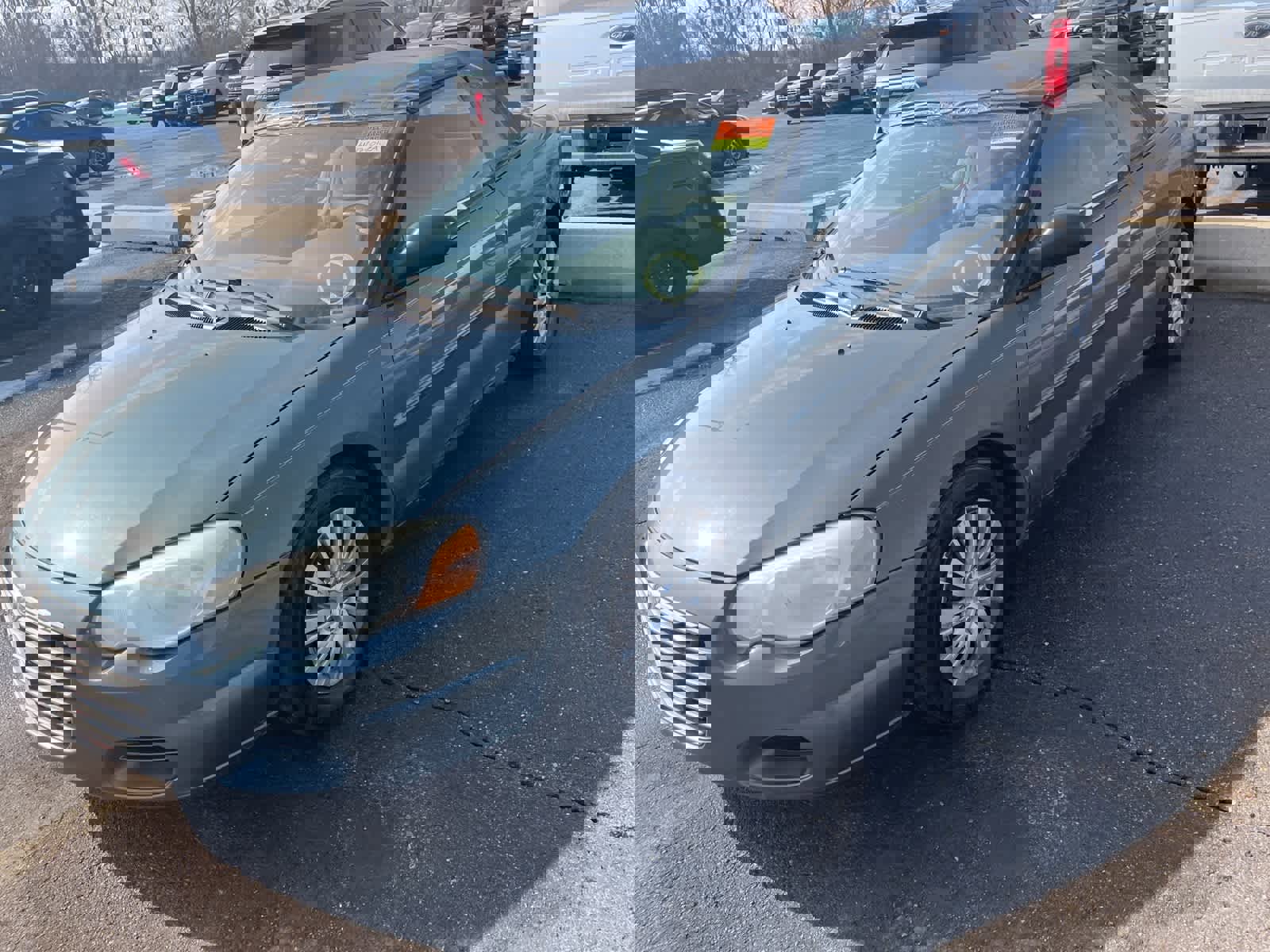 Used 2006 Chrysler Sebring Limited image 3