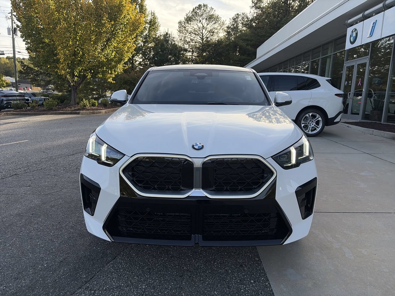 New 2027 BMW X2 xDrive28i w/ M Sport Package AWD/4WD image 3