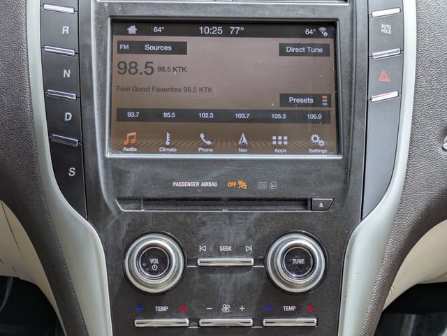 Certified 2019 Lincoln MKC Reserve w/ MKC Climate Package AWD/4WD image 18