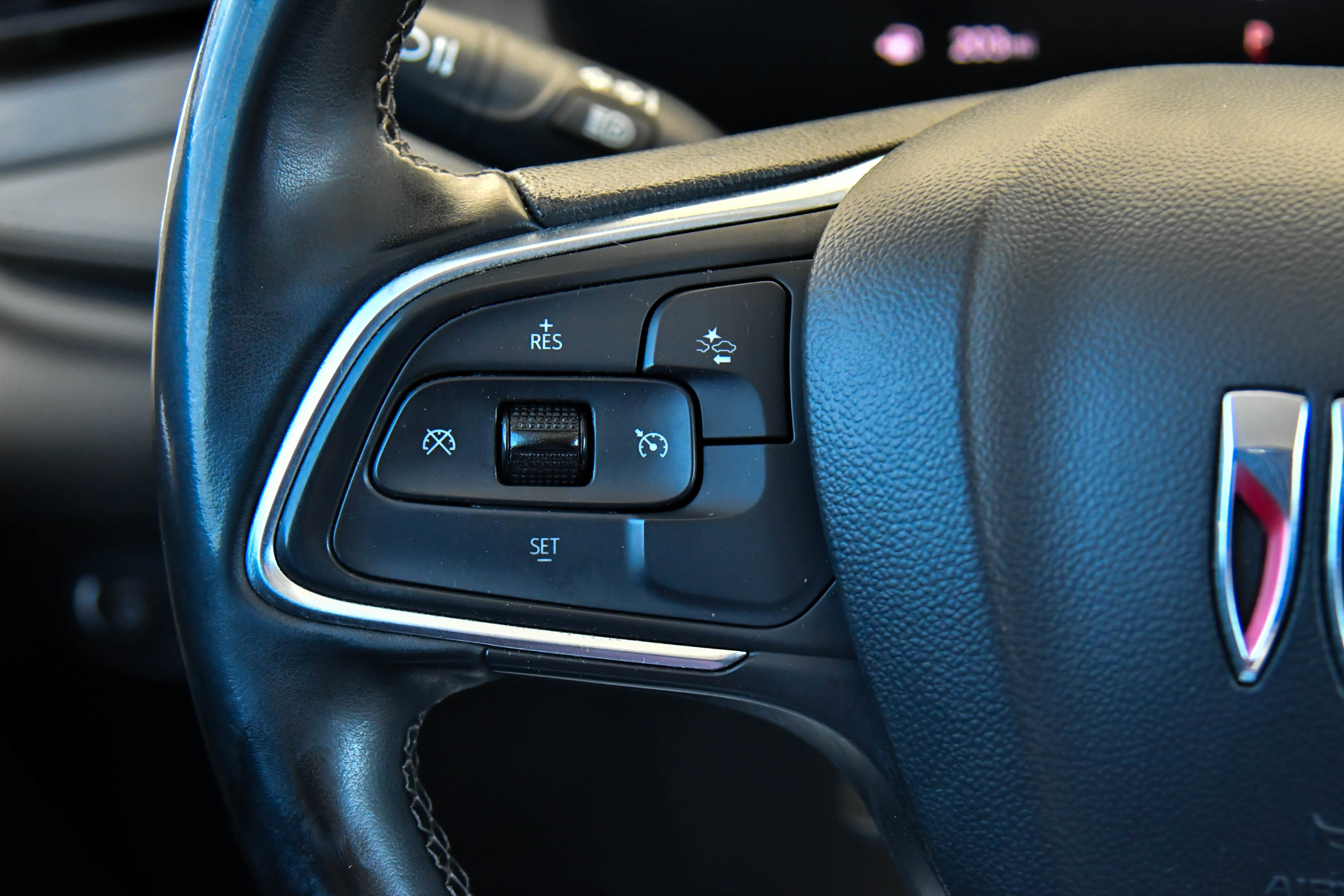Used 2024 Buick Encore GX Preferred FWD image 29
