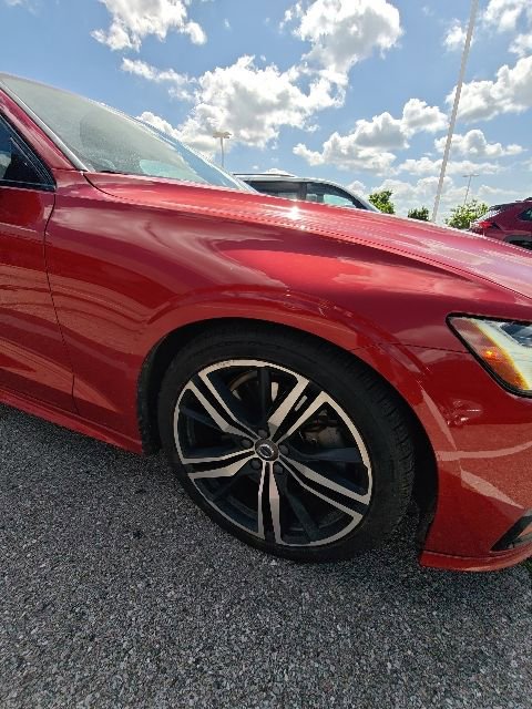 Used 2019 Volvo S60 T6 R-Design AWD/4WD image 14