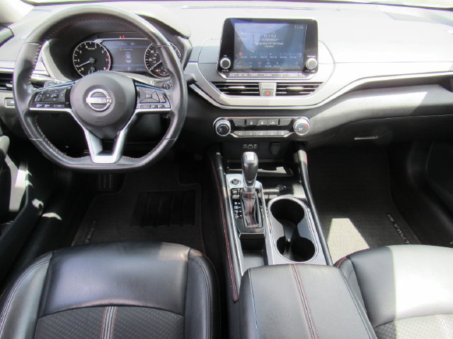 Used 2024 Nissan Altima 2.5 SR FWD image 15