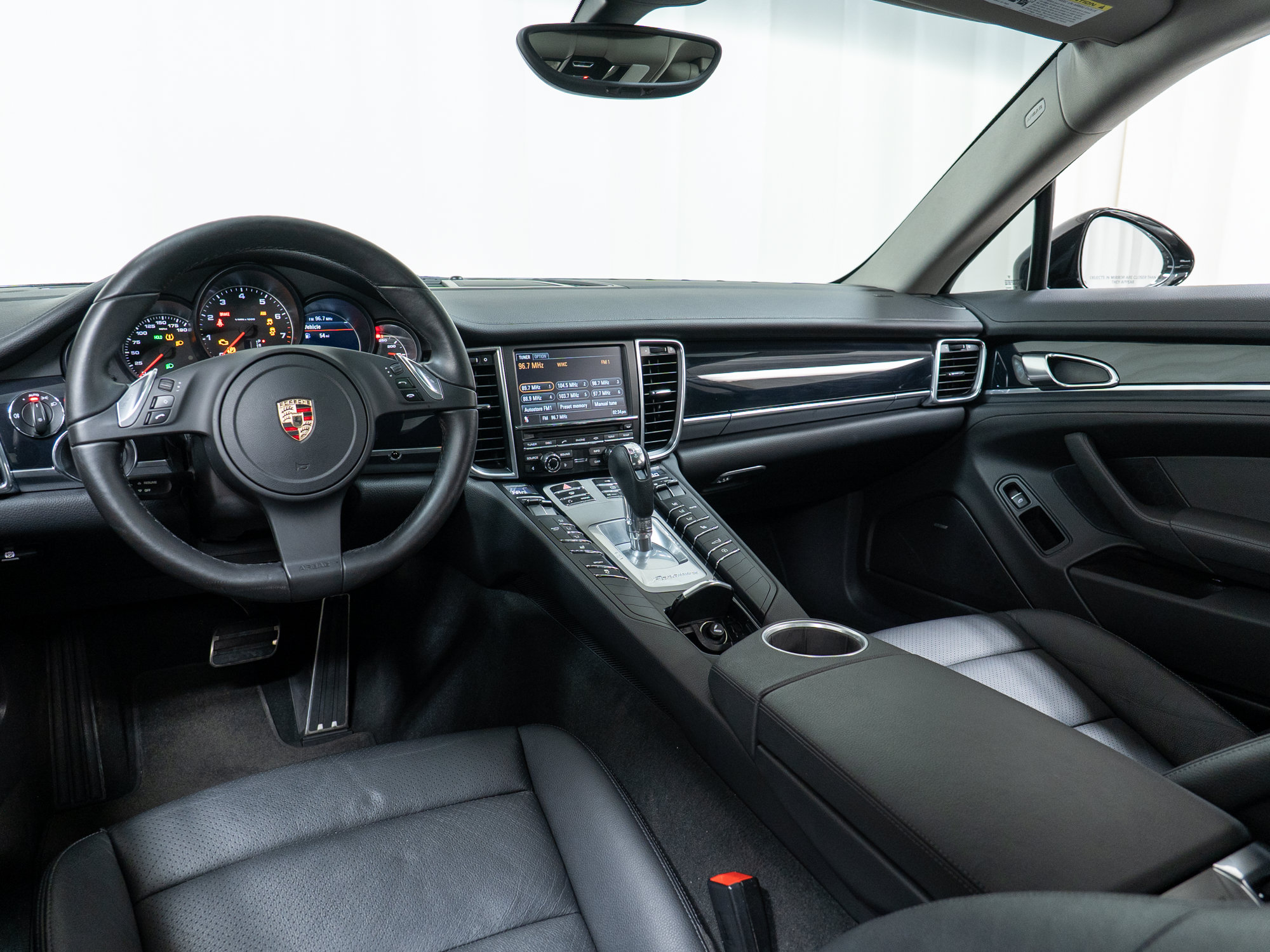 Used 2011 Porsche Panamera 4 AWD/4WD image 20