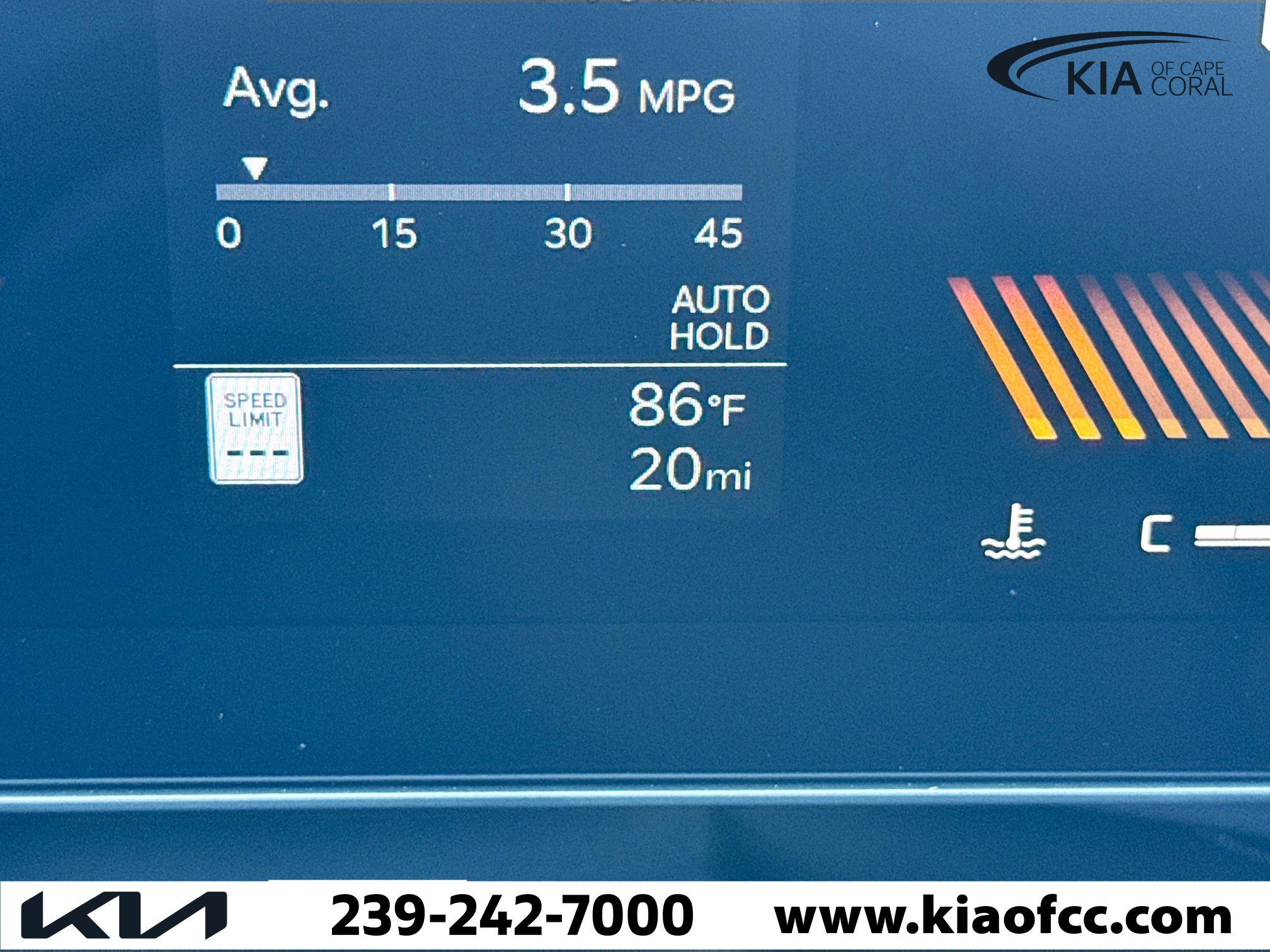 Used 2025 Kia K4 LXS image 36