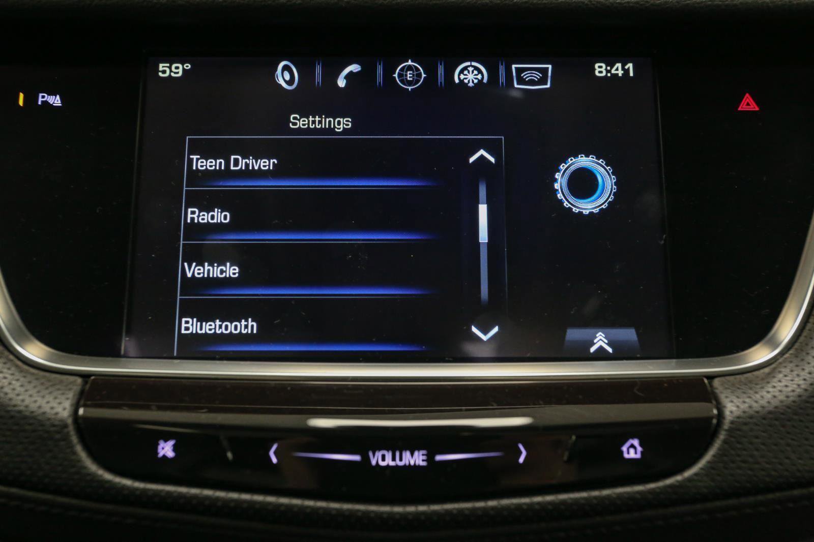 Used 2018 Cadillac XT5 Luxury w/ Driver Awareness Package image 32