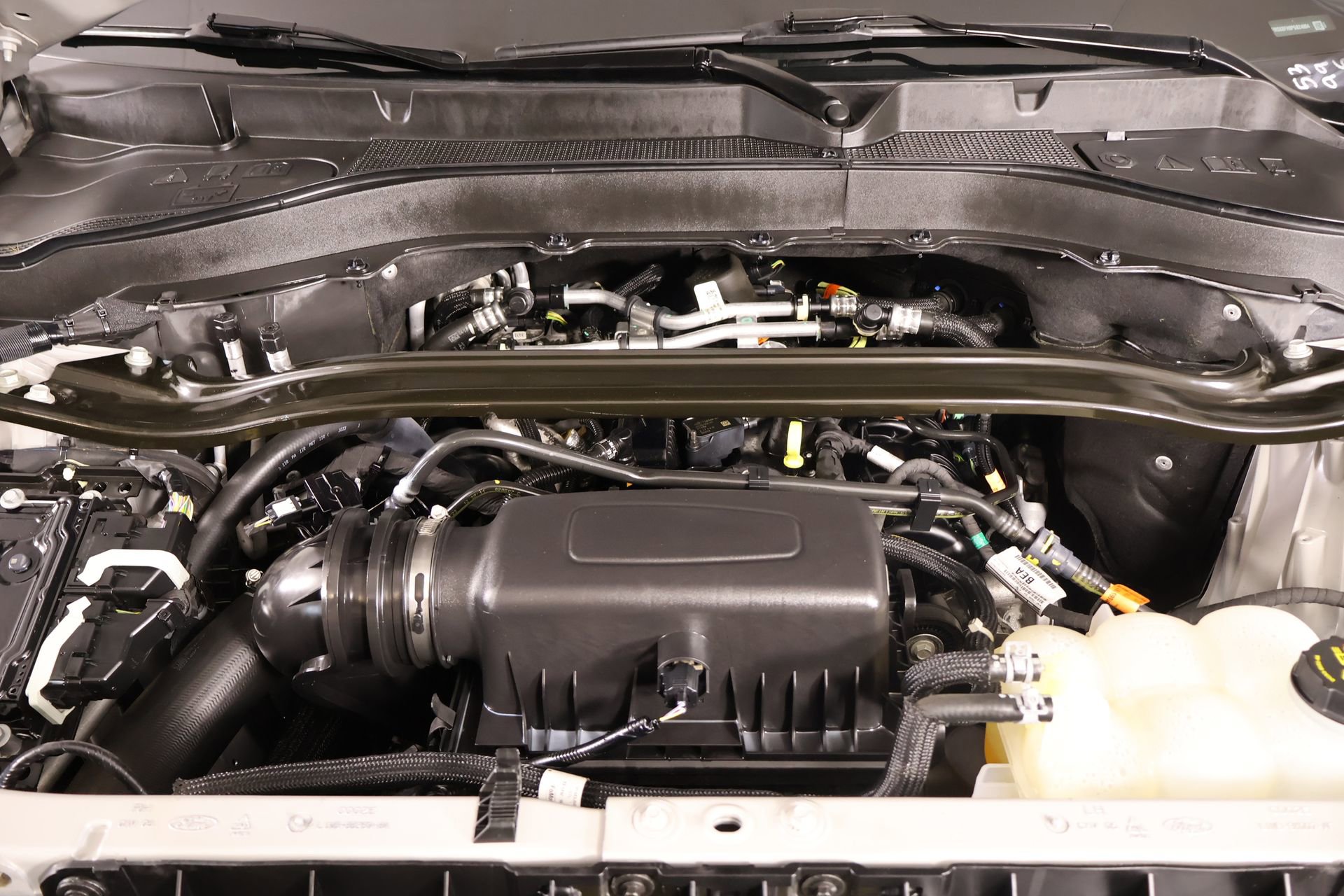 Used 2023 Ford Explorer Limited image 21