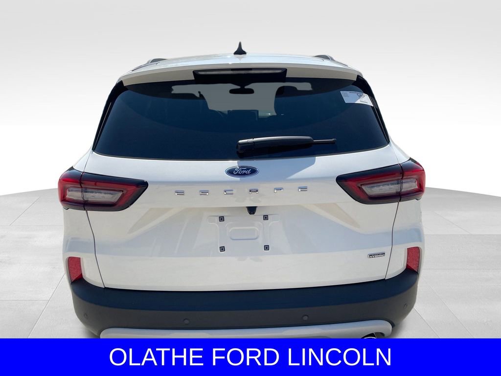 New 2025 Ford Escape SE FWD image 4