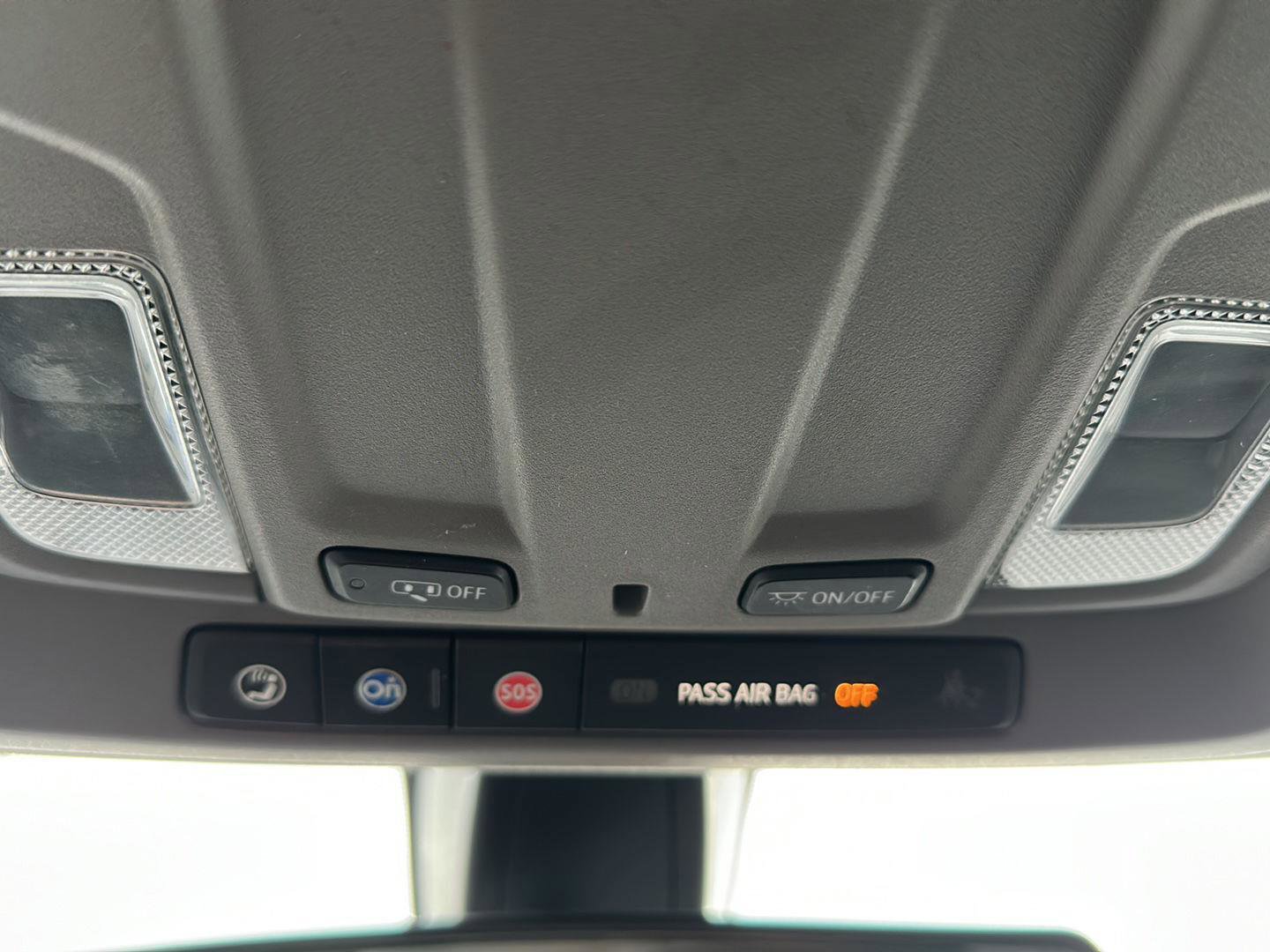 Used 2020 Chevrolet Silverado 1500 Custom w/ Custom Value Package image 33