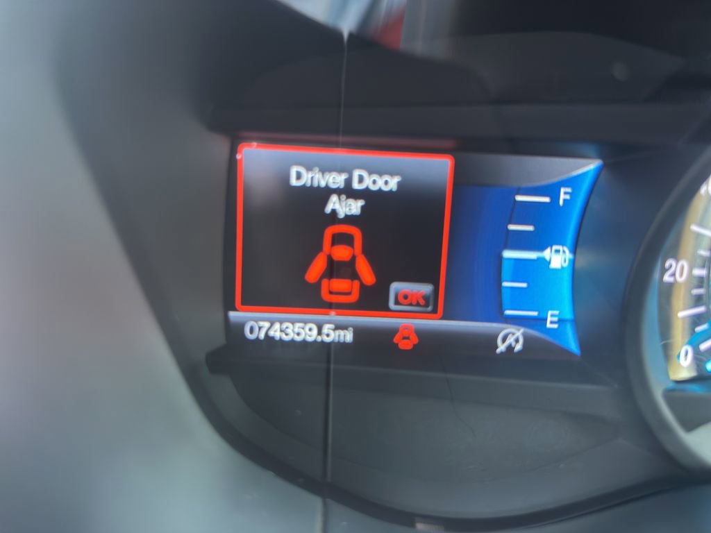 Used 2019 Ford Fusion SE w/ Equipment Group 151A image 18