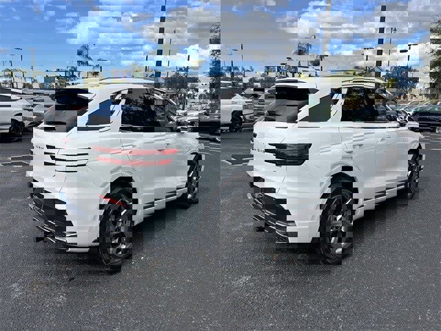 New 2026 Genesis GV70 2.5T Select image 9