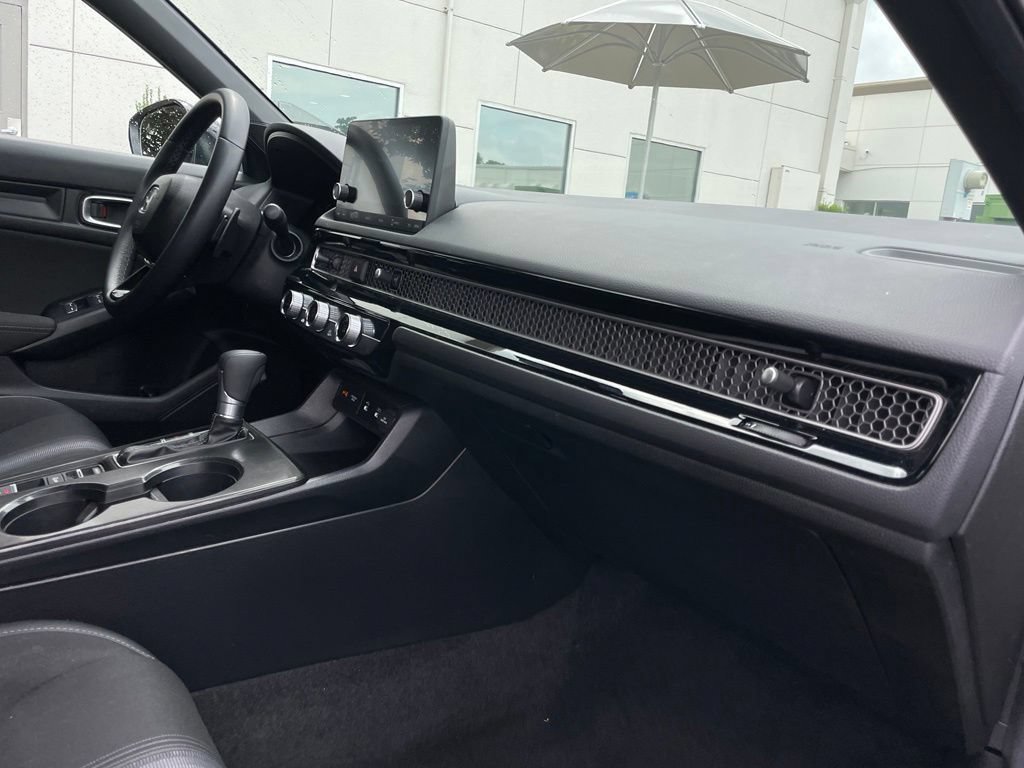 Certified 2025 Honda Civic Sport image 33