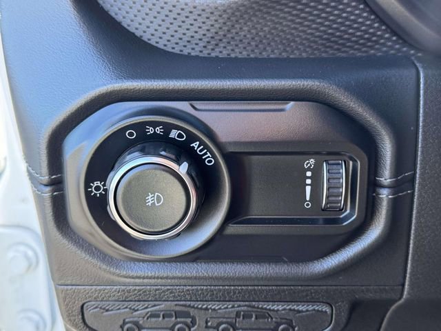 Used 2024 Jeep Wrangler Unlimited Rubicon 392 image 11