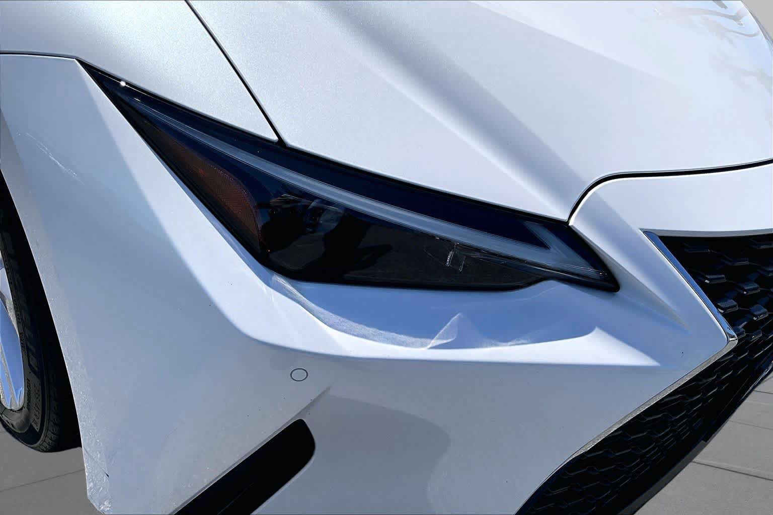 Used 2021 Lexus IS 300 w/ Comfort Package RWD image 26