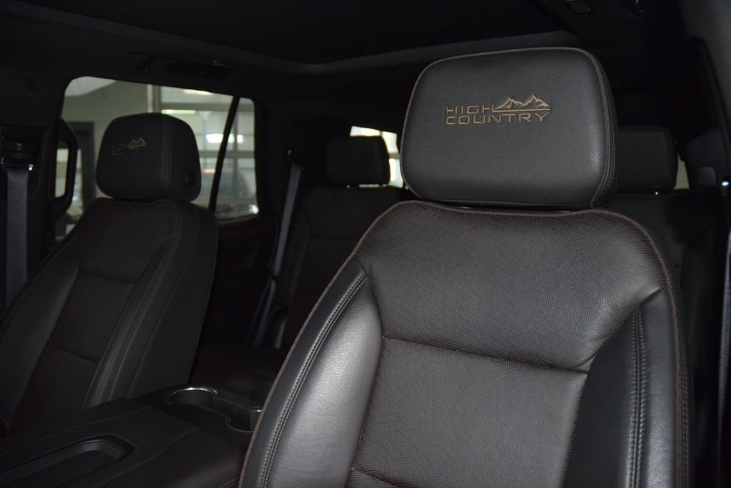 Used 2023 Chevrolet Tahoe High Country AWD/4WD image 40