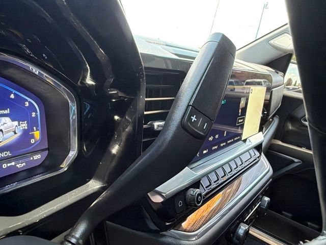 Used 2024 Chevrolet Silverado 1500 LT AWD/4WD image 34
