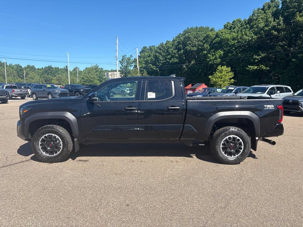 Certified 2026 Toyota Tacoma TRD Off-Road w/ TRD Off Road Upgrade Package AWD/4WD image 3