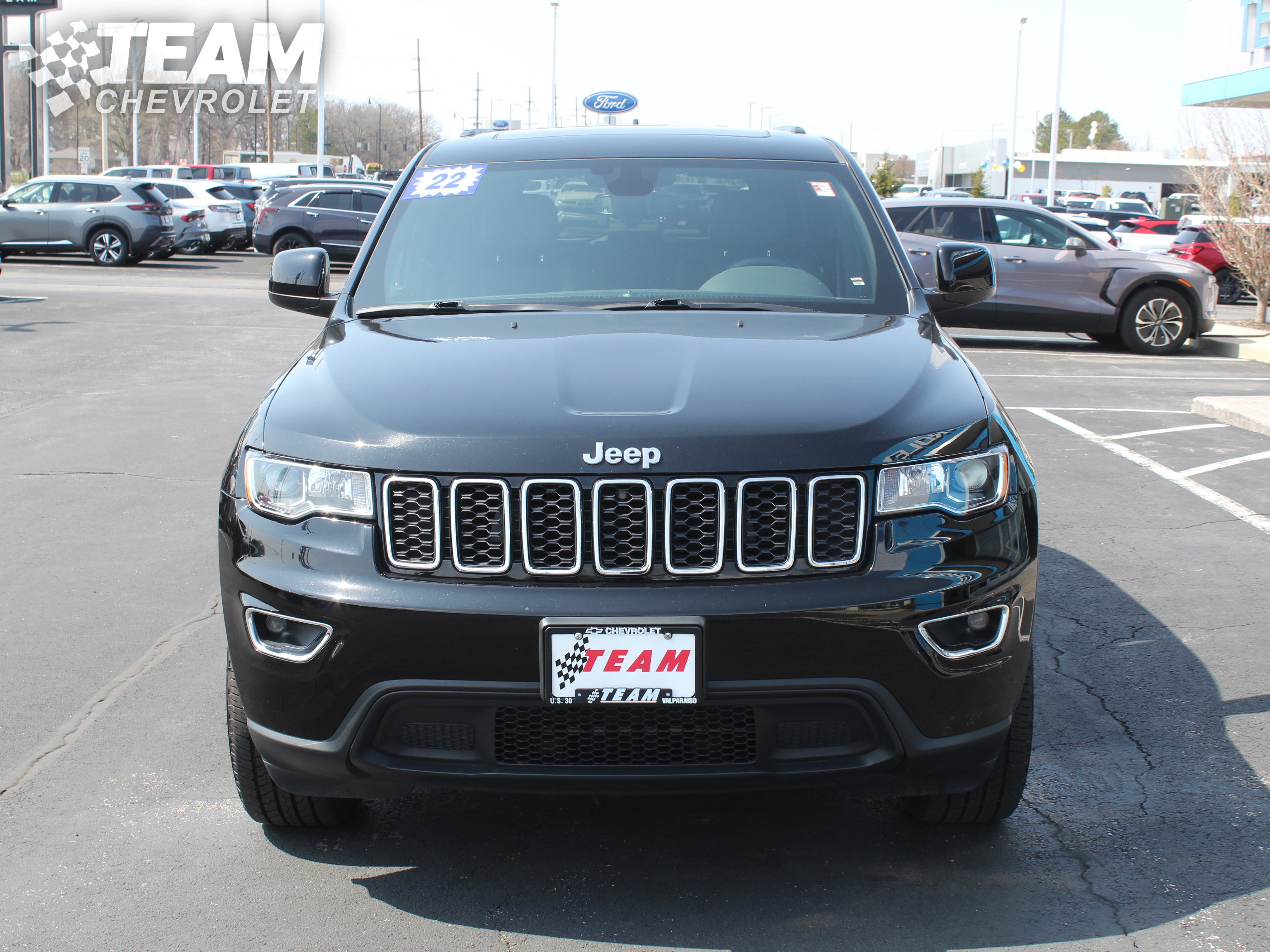 Used 2022 Jeep Grand Cherokee Laredo X AWD/4WD image 9