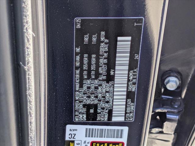 Used 2025 Toyota Grand Highlander AWD image 27