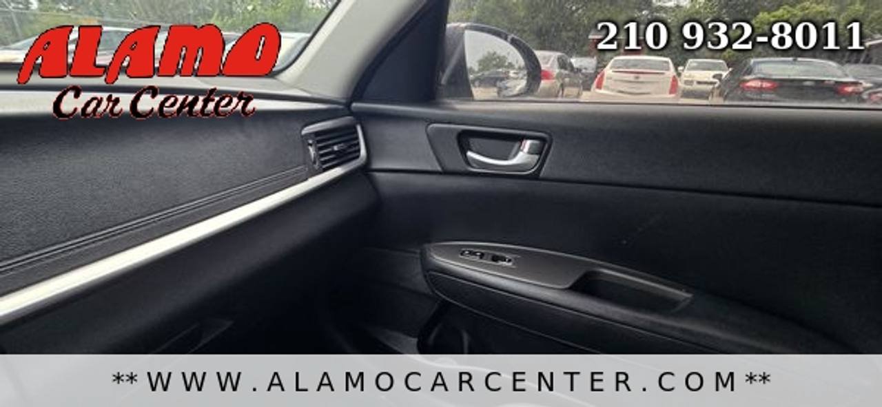 Used 2019 Kia Optima LX FWD image 38