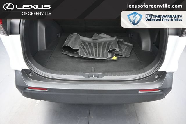Used 2022 Toyota RAV4 LE FWD image 25