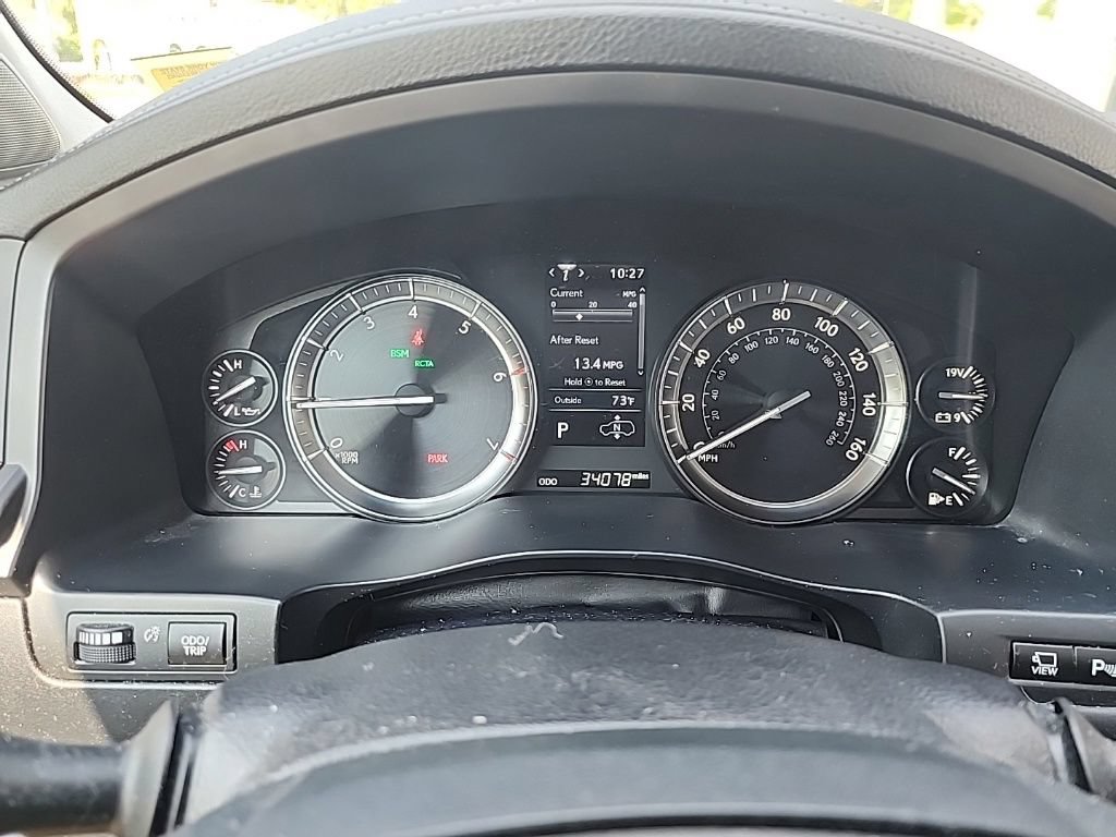 Used 2021 Lexus LX 570 4WD w/ Luxury Package image 24