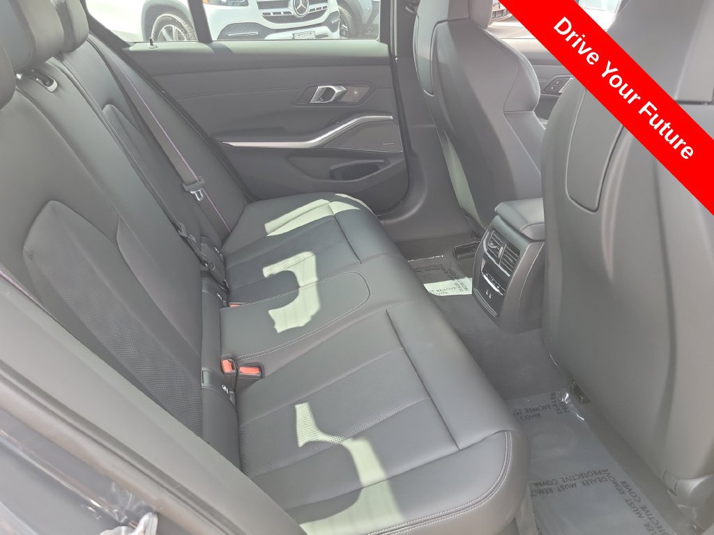 Used 2025 BMW M3 Competition AWD/4WD image 19