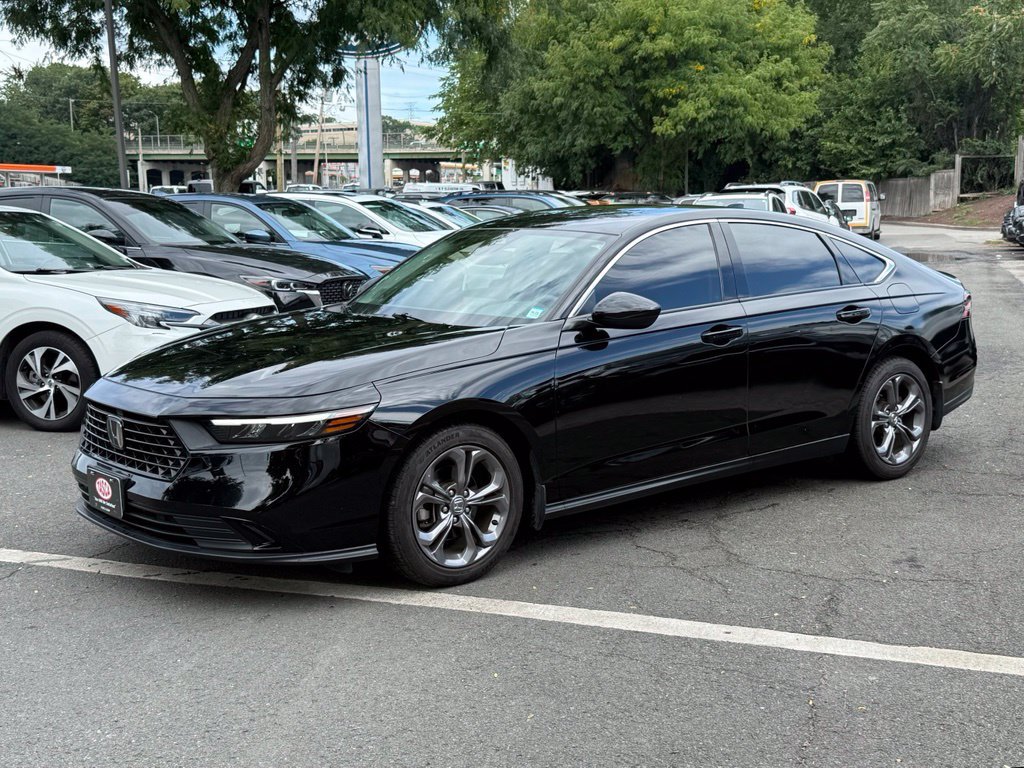 Used 2023 Honda Accord EX image 1