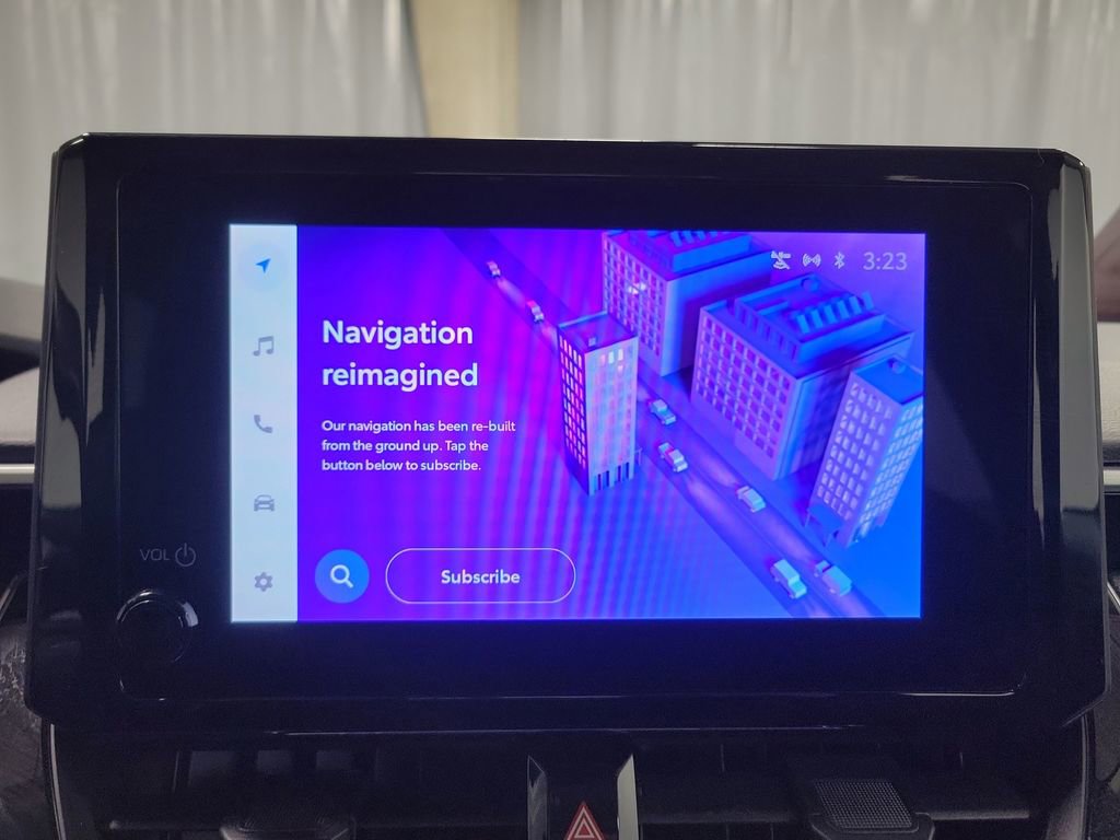 Used 2025 Toyota Corolla LE image 18