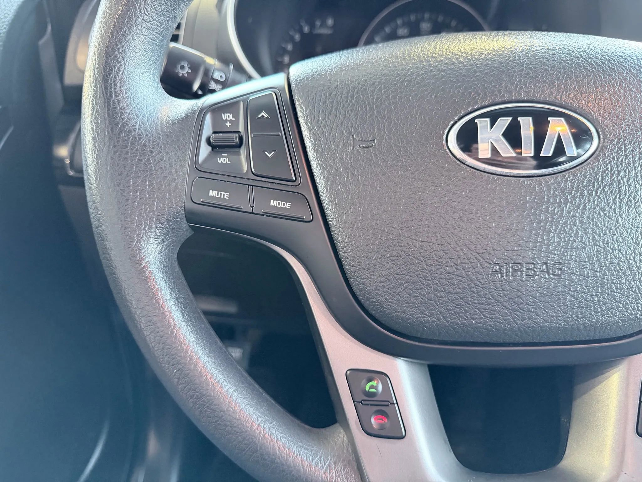 Used 2015 Kia Sorento LX image 22