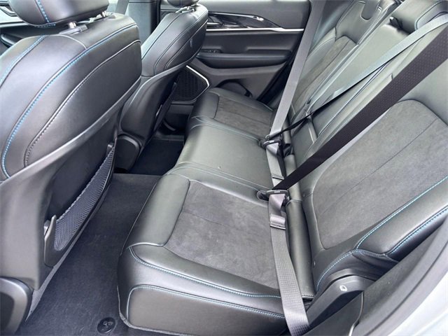 Used 2024 Jeep Grand Cherokee Trailhawk image 25