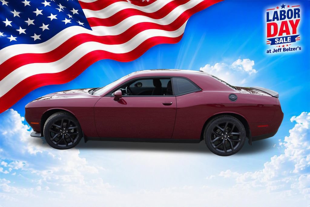 Certified 2022 Dodge Challenger SXT w/ Driver Convenience Group RWD image 9