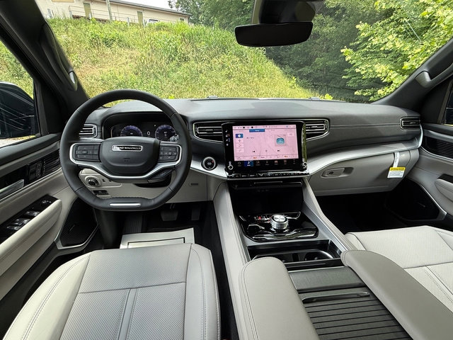 New 2026 Jeep Grand Wagoneer 4WD image 11