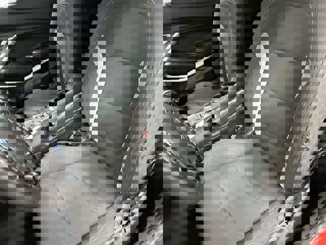 Used 2017 Chevrolet Camaro LT image 10