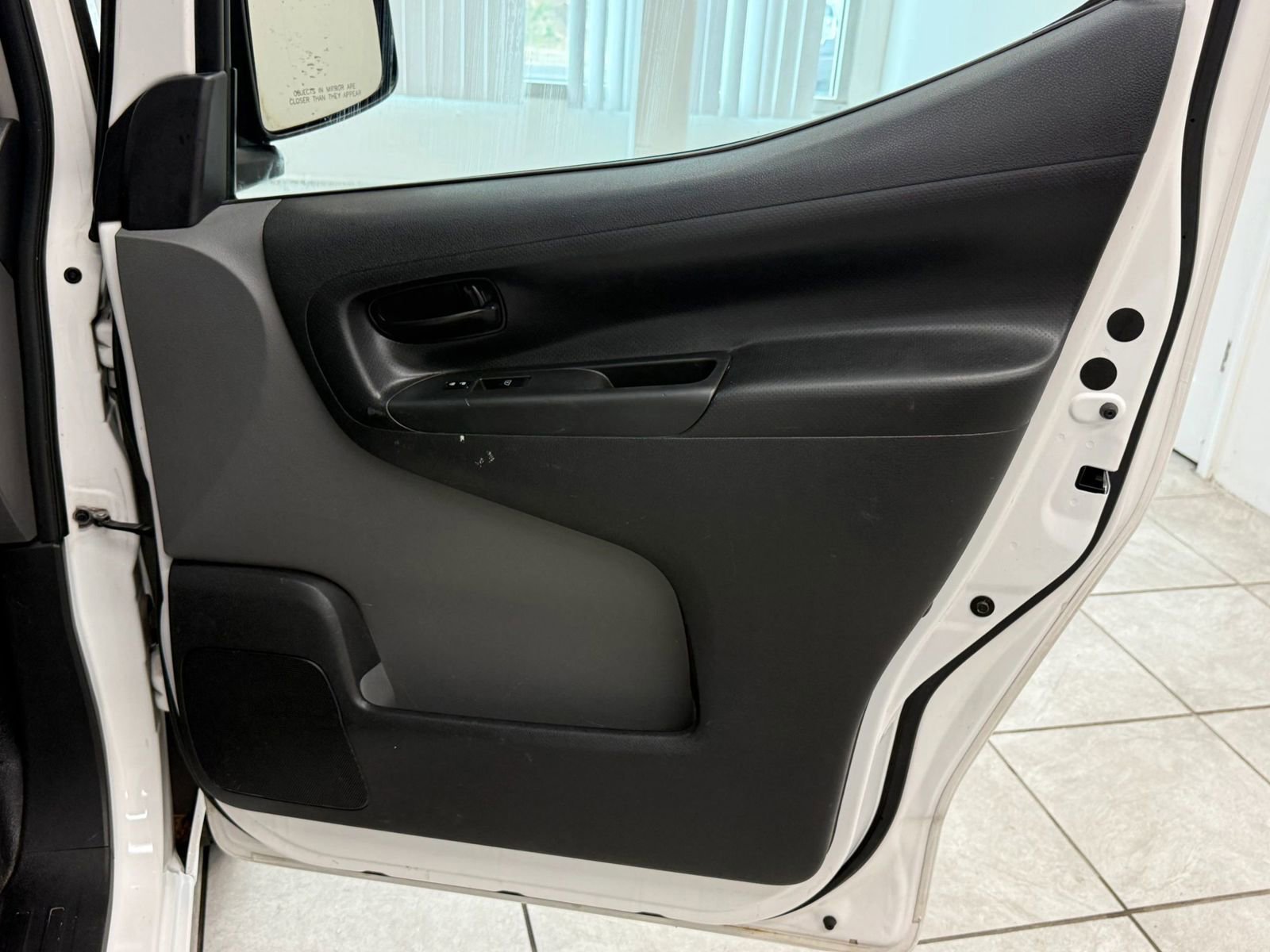 Used 2020 Nissan NV200 S FWD image 20