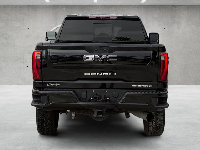 Used 2024 GMC Sierra 3500 Denali Ultimate AWD/4WD image 15