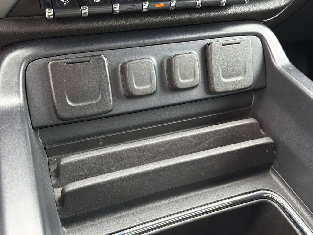 Used 2019 GMC Sierra 2500 SLT w/ Duramax Plus Package image 30