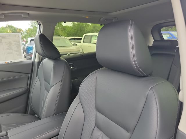 New 2026 Nissan Rogue Platinum AWD/4WD image 17