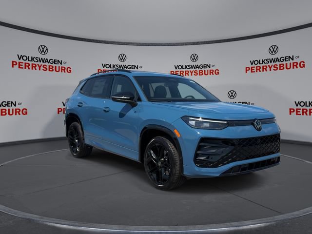 New 2026 Volkswagen Tiguan SE R-Line AWD/4WD image 2