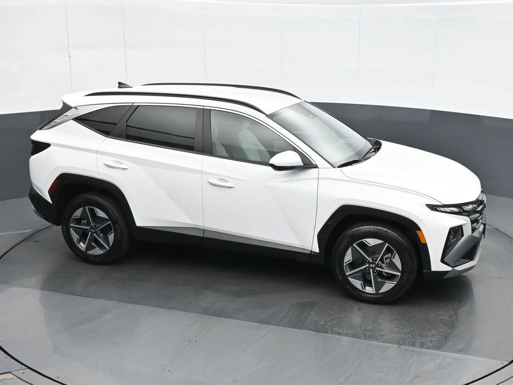Used 2025 Hyundai Tucson SEL AWD/4WD image 23