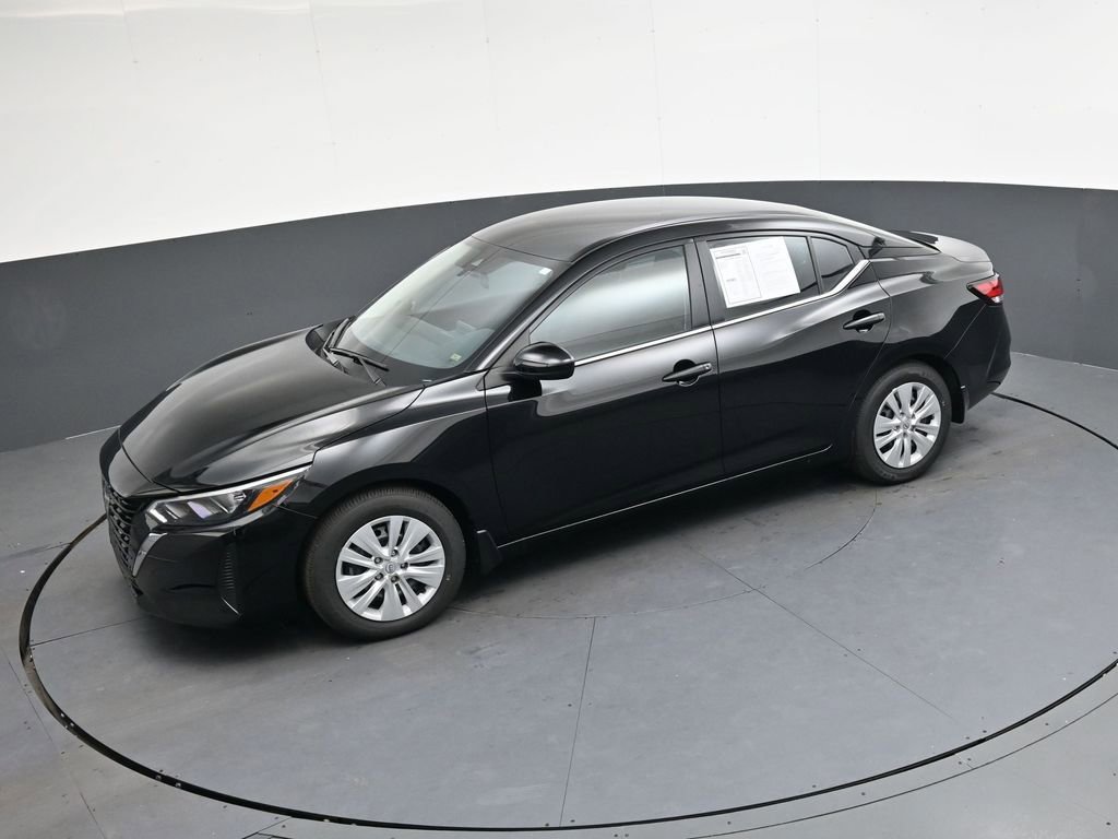 Certified 2025 Nissan Sentra S image 32